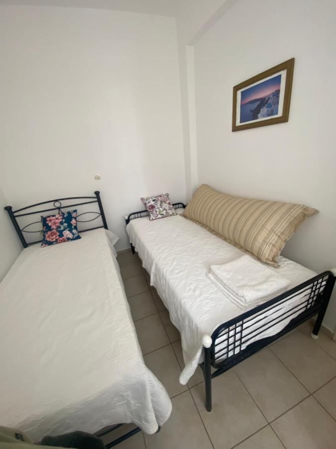 Aeolos Apartments Akrotírion Екстериор снимка
